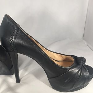 Gianni Bini black peep toe 6” high heel